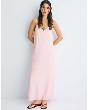 Stradivarius – strukturiertes midikleid - Pink