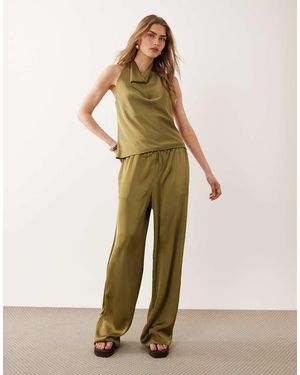 River Island Pantalones Caquis De Pernera Ancha De Satén-Verde - Neutro