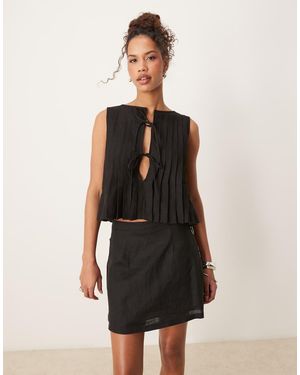 Vrg Grl Valeria Tie Front Linen Top - Black