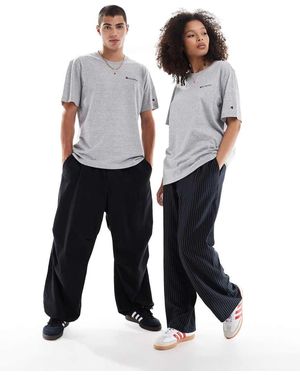 Champion T-Shirt Grigia Con Logo Sul Petto A Sinistra - Bianco