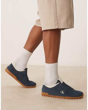 Calvin Klein Calvin Klein Jean Suede Low Runner Trainers With Gum Sole - Natural