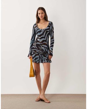 Mango Doorschijnende Mini-Jurk Met Lange Mouwen En Blauwe Zebra Print - Wit