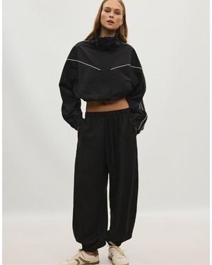 Stradivarius Linen-effect Sarouel Trousers - Black