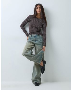 Gina Tricot Gerippter jersey-pullover mit rundhalsausschnitt und langen ärmeln - Braun