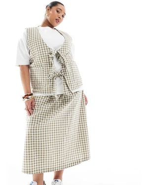 Renee Studio Plus Exclusive Shirred Waistband Maxi Skirt Co-ord - White