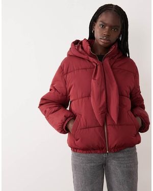 Miss Selfridge Tie Neck Puffer Jacket - Red