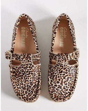 Clarks Zapatos Wallabee Con Estampado De Leopardo Y Correa En Forma De "T" De - Marrón