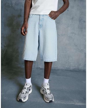 Bershka baggy Denim Bermuda Shorts - Blue