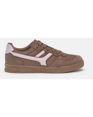 Pull&Bear Sneakers - Bruin