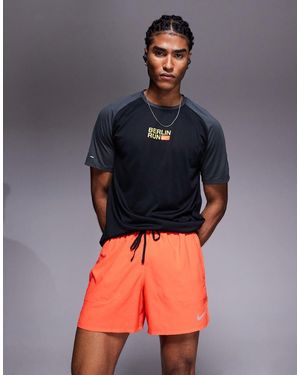 Nike Dri-Fit Stride 5 Inch Shorts - Red