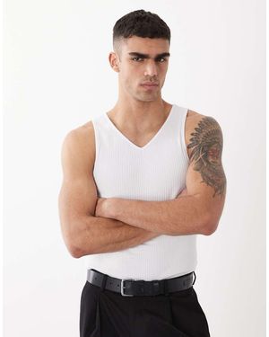 ASOS Geribbeld Muscle Fit Hemd Van Superzware Stof - Wit