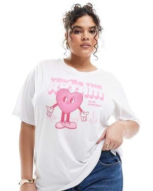ONLY Oversized T-shirt With Heart Graphic - White