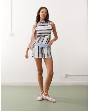 Collusion Irregular Stripe Skort - White