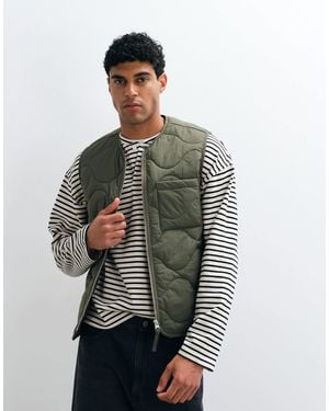 ARKET Veste sans manches matelassée à fermeture éclair - kaki - Multicolore