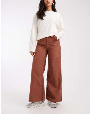 ASOS Pantalones De Pernera Ancha De Pana De - Rojo