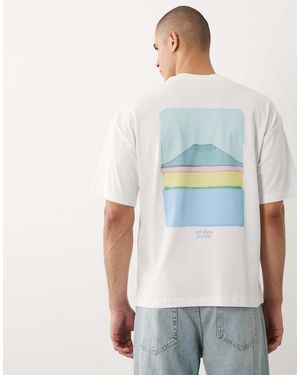 SELECTED Oversized T-shirt With Mount Fuji Backprint - White