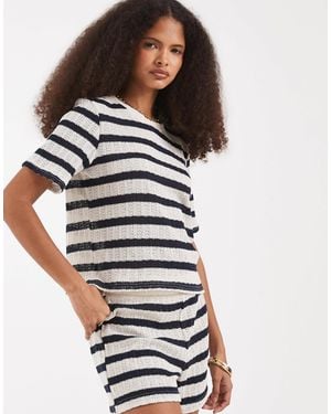 Vero Moda Boxy Knit Crochet T-shirt - White