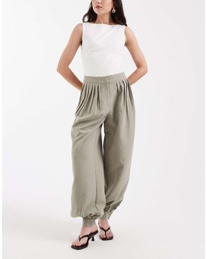 4th & Reckless Pantalones De Sastre De Pernera Globo Con Pinzas Delanteras De - Gris