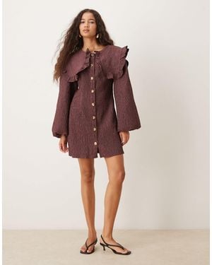Ghospell Robe courte avec col oversize - marron - Violet