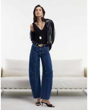 River Island Mid Rise Seamed Raw Hem Barrel Jeans - Blue