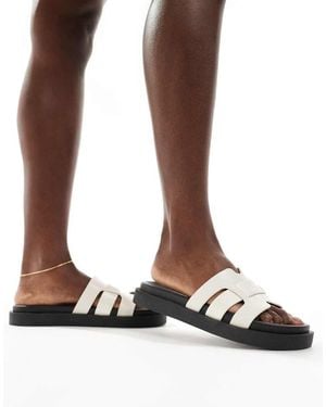 schuh Timmy Flat Sandals - Brown