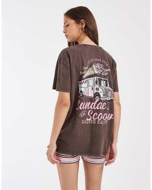 Hollister Back Graphic Oversized T-shirt - Brown