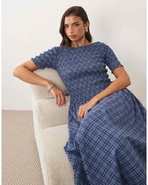 Nobody's Child Shay Midi Jurk Met Smok En Pofmouwen - Blauw