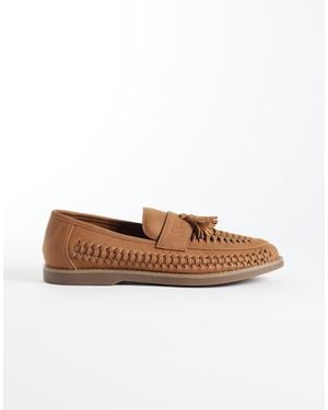 schuh Robbie Woven Loafer With Tassel - White