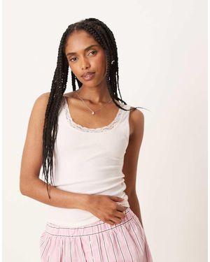 Gina Tricot Top Claro De Tirantes Con Detalle De Encaje De - Blanco
