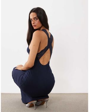 Tiger Mist Seraphine Maxi Jurk Met Kanten Afwerking En Gekruiste Achterkant - Blauw