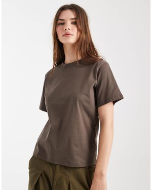 Cotton On – schlichtes t-shirt - Braun