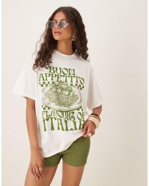 ASOS T-Shirt Oversize Bianca Con Grafica "Buon Appetito" - Bianco