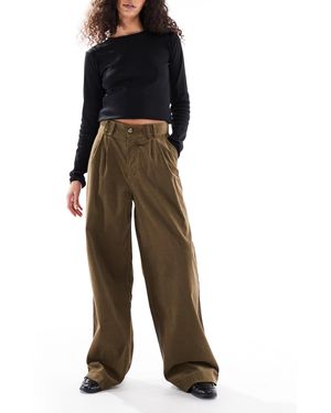 Object Premium Pleated baggy Barrel Leg Corduroy Trouser - Natural
