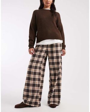 Object Pantalones Marrones A Cuadros De Pernera Ancha De Tejido Texturizado De - Marrón