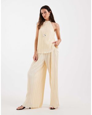 4th & Reckless Plisse Wide Leg Trouser Co-Ord - Natural
