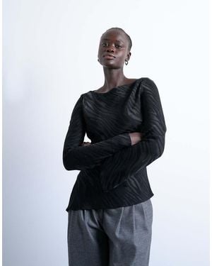 TOPSHOP Jacquard Zebra Slash Neck Long Sleeve - Black