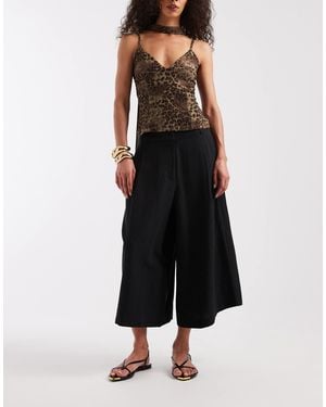 ASOS Tailored Longline Bermuda Shorts - Black
