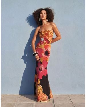 Kaiia – exclusive – figurbetontes, trägerloses maxikleid aus netzstoff - Blau