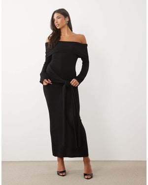 Pretty Lavish Gestricktes bardot-maxikleid mit bindedetail - Schwarz