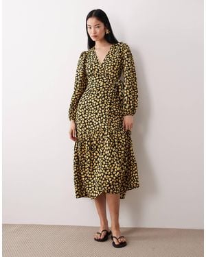 Wednesday's Girl Long Sleeve Wrap Around Midaxi Dress - Natural
