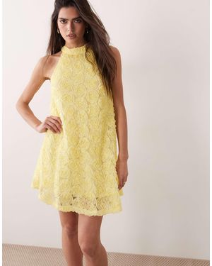 Vila – neckholder-minikleid aus geblümtem jacquard - Gelb