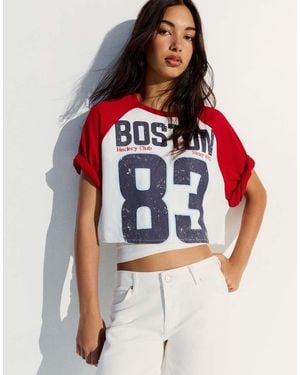 Bershka Short Sleeve Raglan Print T-shirt - Red