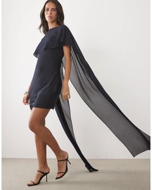 TFNC London Satin-bandeau-minikleid mit mesh-cape - Blau
