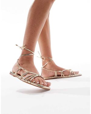 Stradivarius Strappy Tie Flat Sandal - White