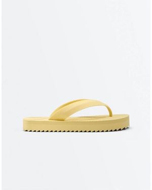Oysho Textured Platform Beach Sandal - Metallic