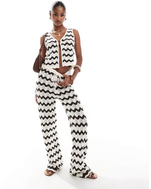 4th & Reckless Wide Leg Crochet Beach Trouser Co-ord - White