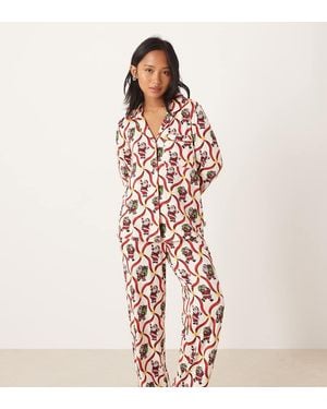 Chelsea Peers Chelsea Peers Exclusive Petite Poly Long Sleeve Revere Pyjama Set - White