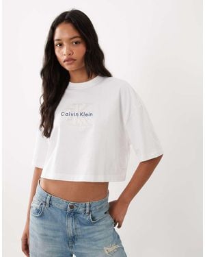 Calvin Klein Monologo Cropped T-Shirt Met Denim Applicatielogo - Wit