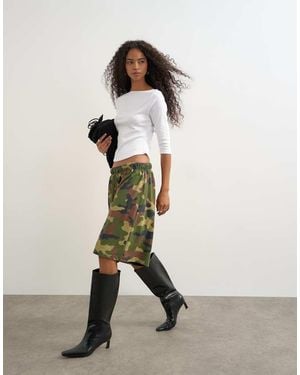 TOPSHOP Top Met Schuine Hals En Afgeronde Zoom - Wit