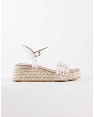 New Look Sandalias Blancas Con Plataforma Plana De - Blanco